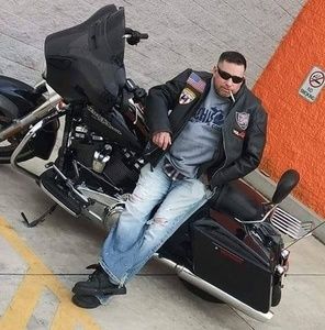 Meet your Posher, Bill